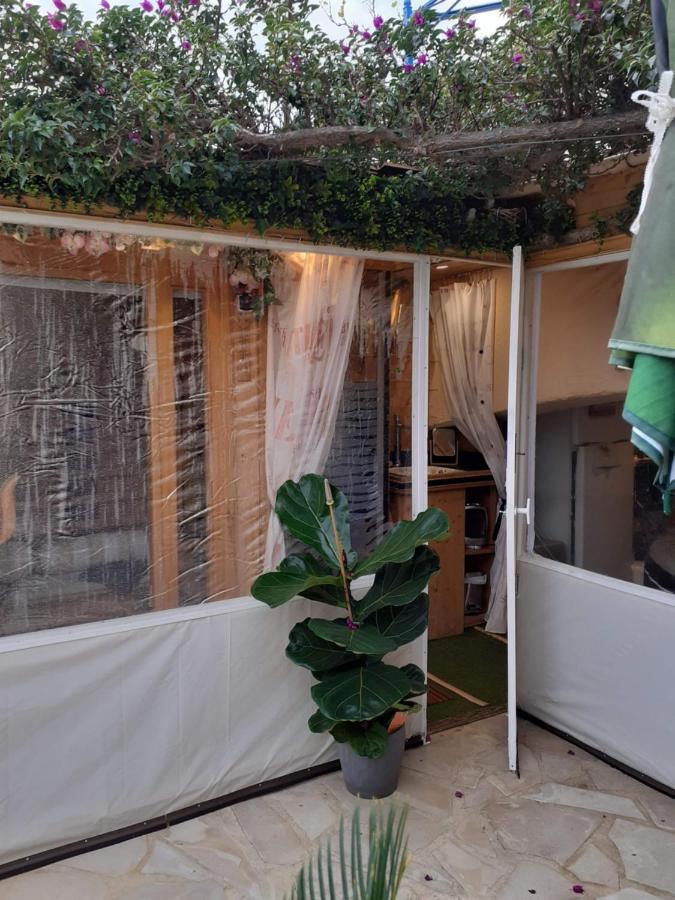 Nouveau ! Chambre D'Hote Insolite Privee " Coeurs De Pirates A Bali En Provence" Spa Sauna Massages Dans Cadre Exotique D'Amenagements Exterieurs D'Exception Ete Comme Hiver Bienvenue !!! Cavalaire-sur-Mer Bagian luar foto