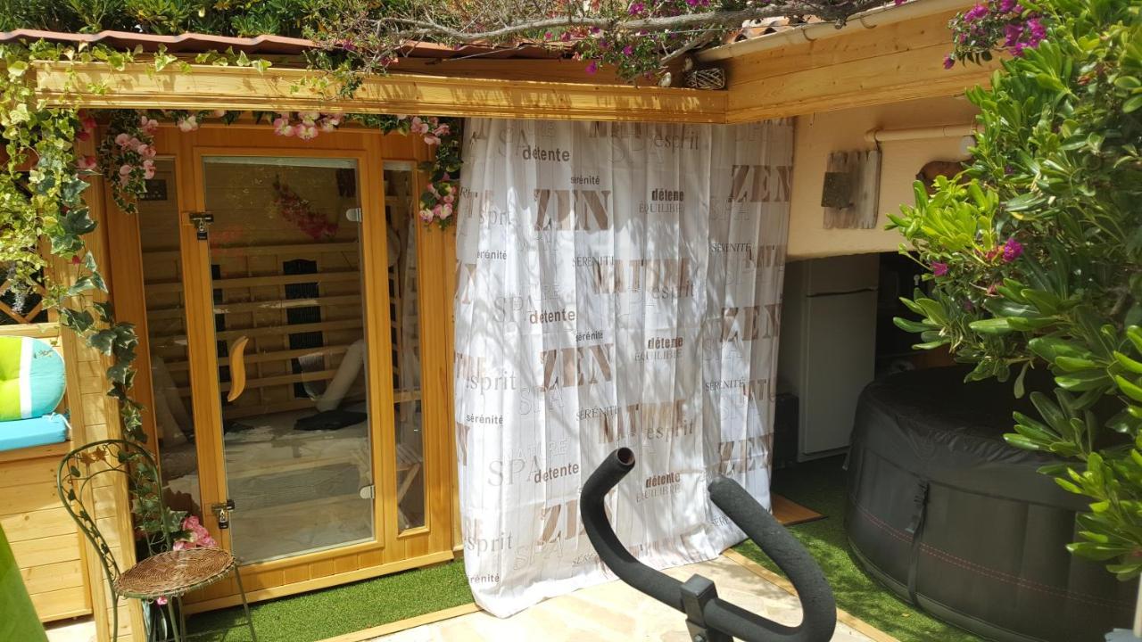 Nouveau ! Chambre D'Hote Insolite Privee " Coeurs De Pirates A Bali En Provence" Spa Sauna Massages Dans Cadre Exotique D'Amenagements Exterieurs D'Exception Ete Comme Hiver Bienvenue !!! Cavalaire-sur-Mer Bagian luar foto