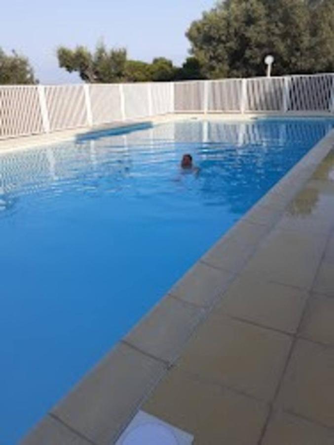 Nouveau ! Chambre D'Hote Insolite Privee " Coeurs De Pirates A Bali En Provence" Spa Sauna Massages Dans Cadre Exotique D'Amenagements Exterieurs D'Exception Ete Comme Hiver Bienvenue !!! Cavalaire-sur-Mer Bagian luar foto